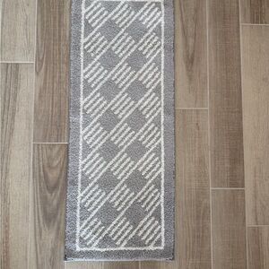 Gray and White cotton bath Runner Rug